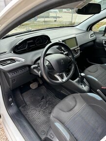 Peugeot 208 1.6 e-HDi Allure automat 6st - 14