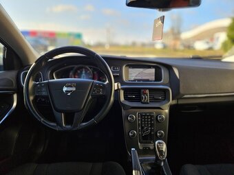 Volvo V40 D2 - 14