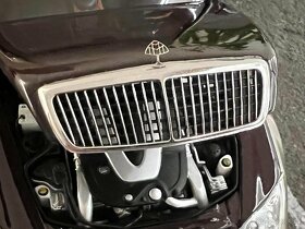 1:18 MAYBACH 62 LWB - AUTOart - Dealer Edition - 14