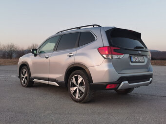 SUBARU FORESTER 2020 Premium - plná výbava - 14