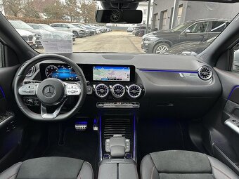 Mercedes-Benz GLA - 14