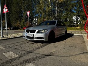 BMW e91 330xD - 14