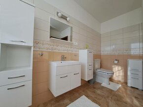 Predáme novostavbu 4-izb. rodinného domu, 154 m2, Ivanka pri - 14