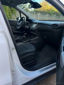 Opel Crossland X 1.2Turbo - 14