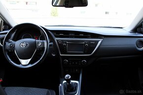 Toyota Auris Touring Sports 1.6 l Valvematic Trend, SK pôvod - 14