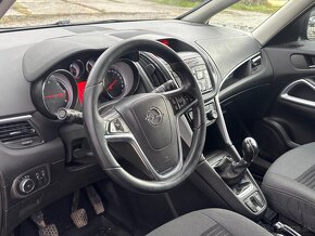 Opel Zafira Tourer 2.0 CDTi ECOTEC 130k Cosmo - 14