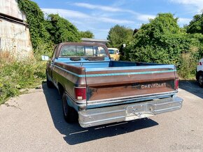 1984 Chevrolet C10 Scottsdale | 5.0 V8 | Kalifornie - 14