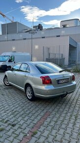 Predam Toyota Avensis 2.0 - 14