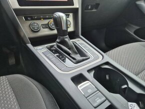 Volkswagen Passat Variant 2.0 TDI EVO Elegance DSG - 14