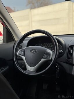 Hyundai i30 1.6 CRDi VGT 115k Style - 14