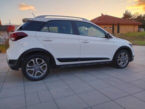 Hyundai i20 Active, 1.4 benzín, V ZÁRUKE, nové kúpené v SR - 14