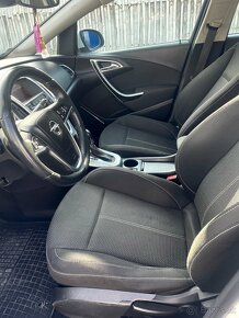 Opel Astra 2.0 J ŠPORT+TOURER AUTOMAT. - 14