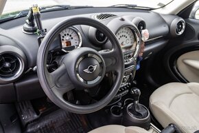 Mini Cooper Countryman - 14