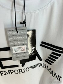 Emporio Armani tričko 18 - 14