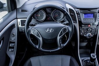 Hyundai i30 1.6 CRDi DOHC 16V Comfort - 14