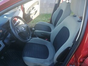 Fiat Grande Punto - 14