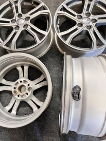 5x114,3 R17 originál alu disky Lexus + senzory - 14