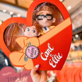 Carl and Ellie Soft Toy Set, Up hračky Disney store - 14