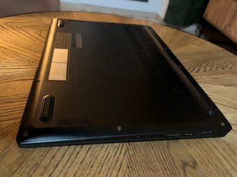 Asus Vivobook S14 OLED - AMD Ryzen 7, 16 GB RAM, 1 TB SSD - 14