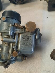 Motor a prevodovka Fiat 600,rámčeky predných svetiel - 14