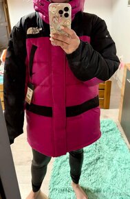 The North Face Himalayan Insulated Parka Fuschia bunda - 14