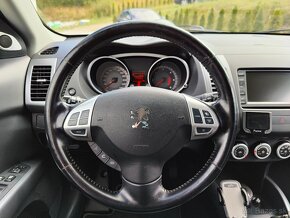 Peugeot 4007 2.2 HDi Allure - 14