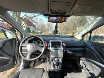 Toyota Corolla Verso 1.8 VVTi, NEPOJAZDNÉ - 14