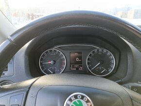 Predám škoda octavia 2 fl 2.0 tdi103kw - 14