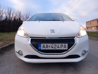 Peugeot 208 1.2 PureTech 60kW M5 - 14