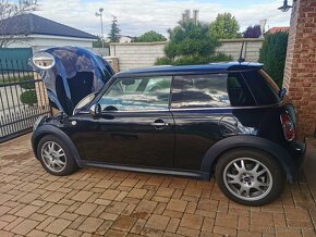 Mini cooper 1,6 i 90kw  automat - 14