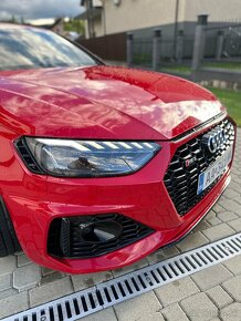 Audi RS4 COMPETITION MATRIX VIRTUAL Red/Black - 14