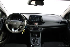 HYUNDAI i30 CW Family 1,6 CRDi 85kW A/T - 14