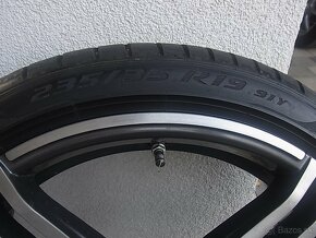 Predám letný PIRELLI komplet - 14