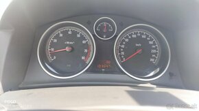 Predám Opel Astra 1.4 H benzin, rv. 2010 - 14