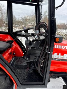 Japonský traktor KUBOTA GL 23 Diesel 3 válec, 23HP - 14