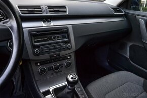 Volkswagen Passat 1.6 TDI BMT Trendline - 14