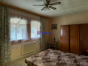 NA PREDAJ - rodinný dom v Kolárove - znížená cena 49900 EUR - 14
