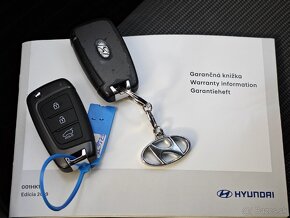 Hyundai i30 1,6 CRDI 2020 v Záruke + zimné pneumatiky - 14