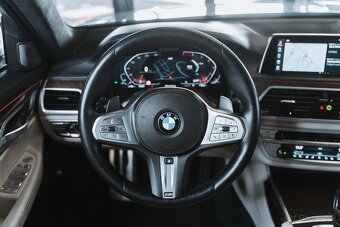 BMW 750Li xDrive - 14