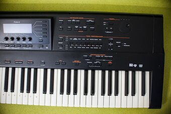 Roland G1000 Keyboard Workstation - 14