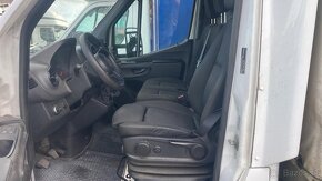 Mercedes-Benz Sprinter 319 - 14