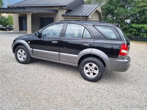 KIA SORENTO 2,5CRDi  4x4 - 14