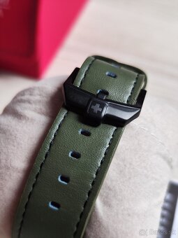 Švajčiarske hodinky SWISS MILITARY HANOWA - Army Black Green - 14