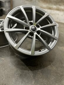 Hliníkové disky 5x112 R17 Audi A6 C8 - 14