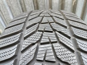 Špičkové,prakticky nejazdené zimné pneu Hankook - 245/40 r18 - 14