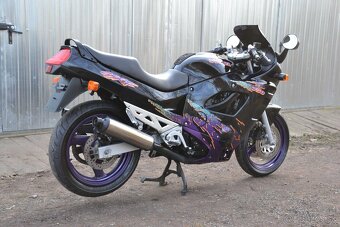 SUZUKI GSX-750F - 14