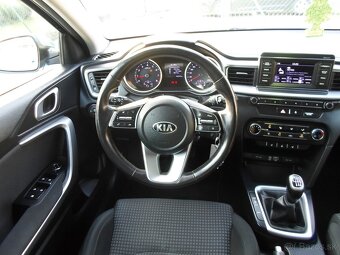 Kia Ceed SW 1.4 TGDi - 14