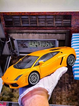 Lamborghini Gallardo LP560-4 1:18 AutoArt - 14