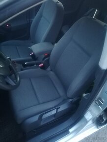 VW golf 5 1.4 fsi 66kw - 14