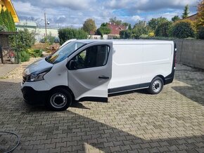 Renault Trafic 2.0l - 14